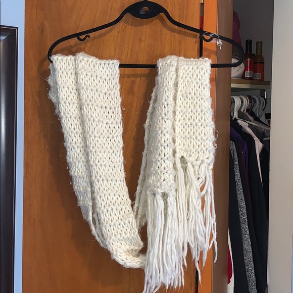 Knitted Scarf H&M White - Picture 1 of 2